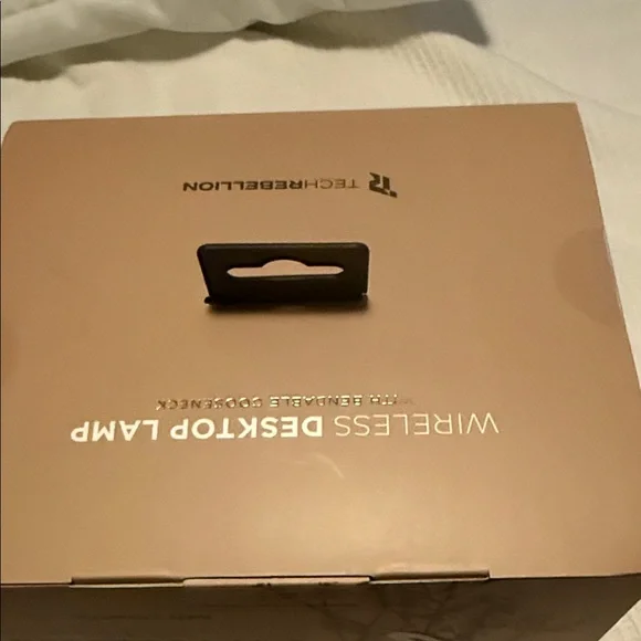 Rebellion Black Wireless Reading Lamp - Picture 3 of 3